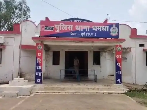 धमधा में सूदखोरी का बड़ा खेल: 20 हजार के कर्ज पर 1 लाख का दबाव, चेक दुरुपयोग का केस दर्ज
