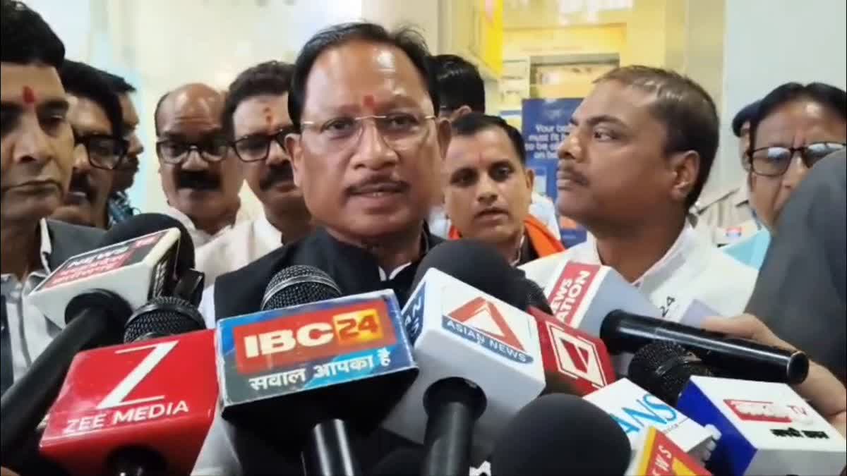 एलपीजी सिलेंडर शॉर्टेज की अफवाहों पर छत्तीसगढ़ सरकार सख्त, 102 जगहों पर छापा—741 सिलेंडर जब्त