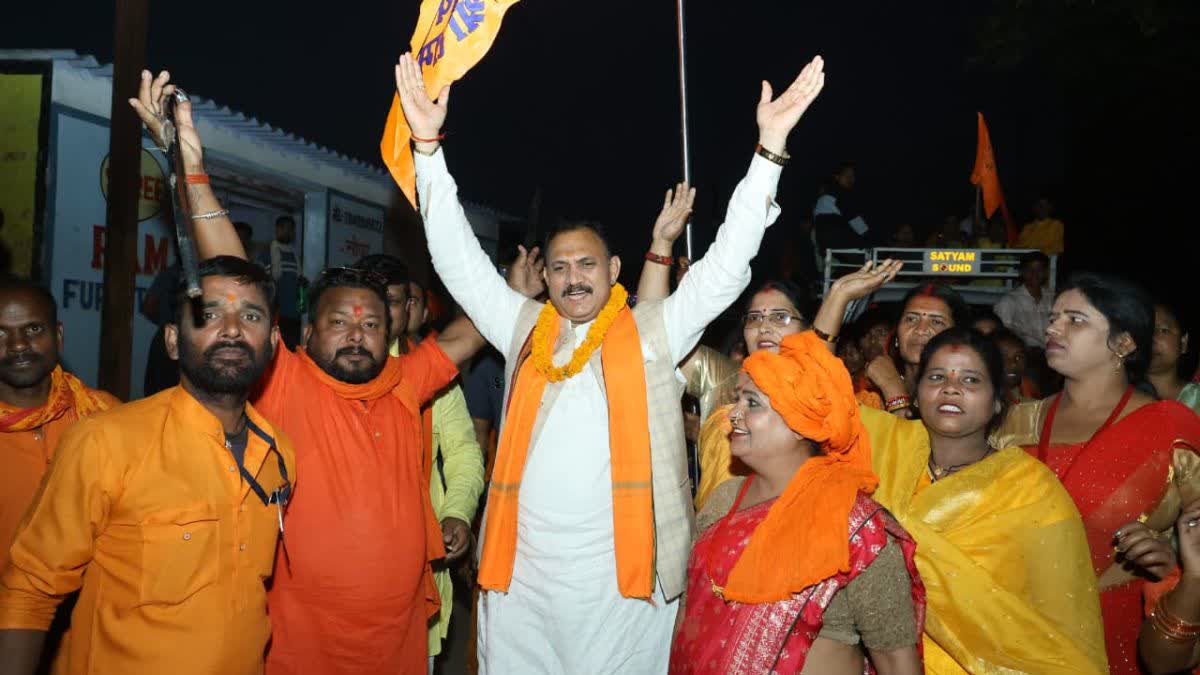 चिरमिरी में भव्य चैत्र रामनवमी शोभायात्रा, 25 किमी यात्रा में उमड़ा जनसैलाब; हजारों श्रद्धालु हुए शामिल