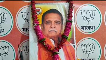 मुख्यमंत्री भूपेश बघेल पहुँचे वैशाली नगर, स्वर्गीय विद्या रतन भसीन को दी श्रद्धांजलि, जामुल बोगदा सड़क का नाम होगा परिवर्तित