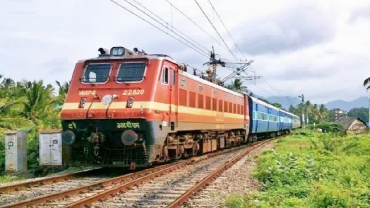 यूनियन बजट 2026-27 से रेल यात्रियों को बड़ी उम्मीदें, बेहतर कनेक्टिविटी, सुरक्षा और सस्ता किराया प्राथमिक मांग