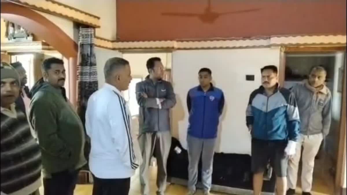 कबीरधाम में खौफनाक वारदात: करंट लगाकर युवक को मारने की कोशिश, आरोपी फरार