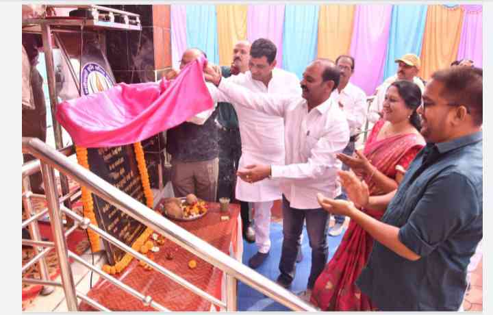 पार्षद ने दी कुर्मी समाज को डोम शेड की सौगात, विधायक ने किया भूमिपूजन........