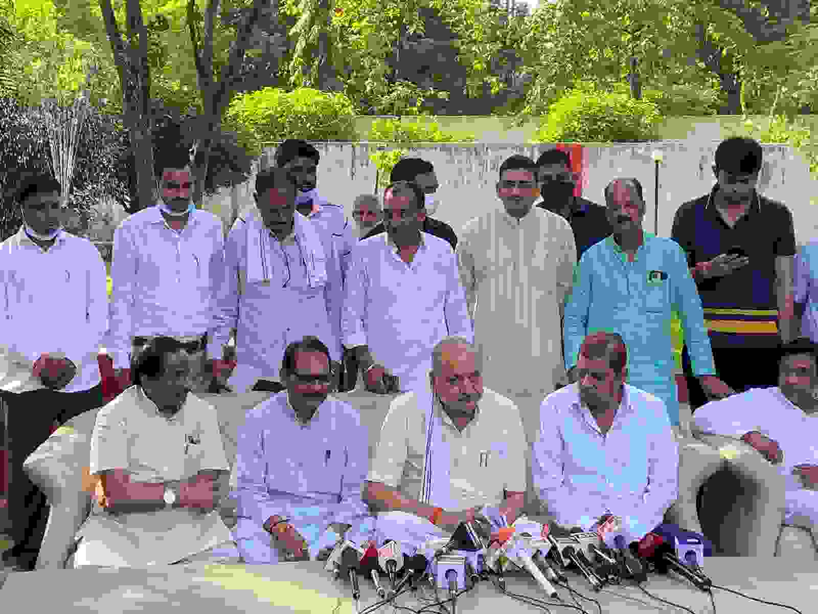 कवर्धा हिंसा : कांग्रेस बोली- प्रशासन से चूक हुई, लेकिन सुनियोजित थी घटना, भाजपा ने कहा- संप्रदाय विशेष को संरक्षण दे रही सरकार