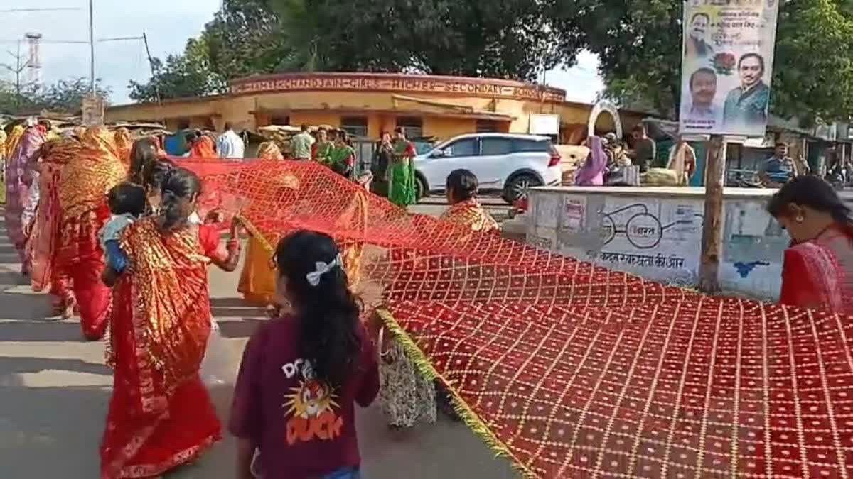 मनेंद्रगढ़ में चैत्र नवरात्रि पर उमड़ा आस्था का सैलाब, 801 मीटर लंबी भव्य चुनरी यात्रा ने रचा इतिहास